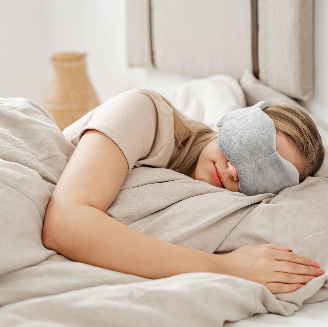 Weighted Sleep Masks